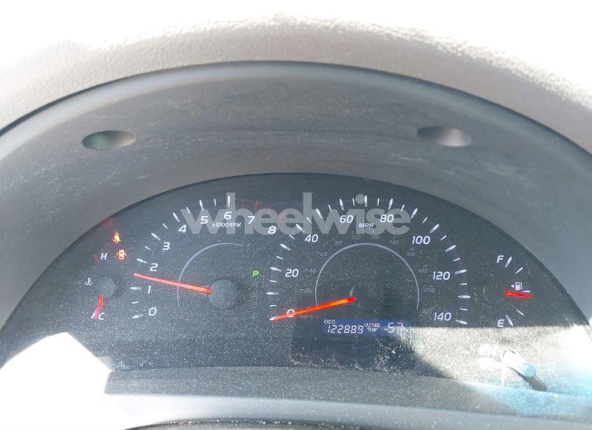 Photo 7 of 2011 Toyota Camry LE (VIN 4T1BF3EK2BU677948)