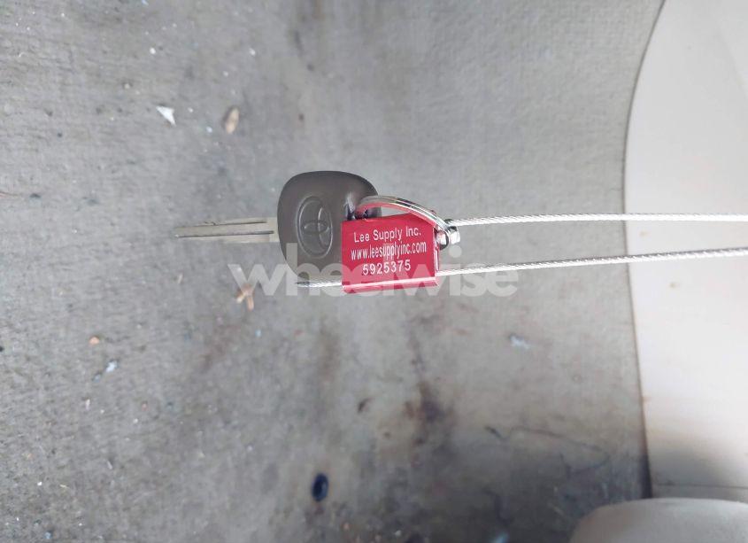 Photo 11 of 2011 Toyota Camry (VIN 4T1BF3EK2BU680655)