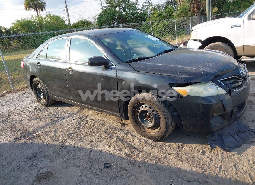 Photo 13 of 2011 Toyota Camry (VIN 4T1BF3EK2BU680655)