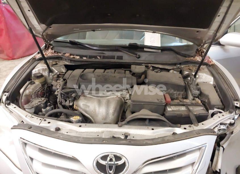 Photo 10 of 2011 Toyota Camry LE (VIN 4T1BF3EK2BU685368)