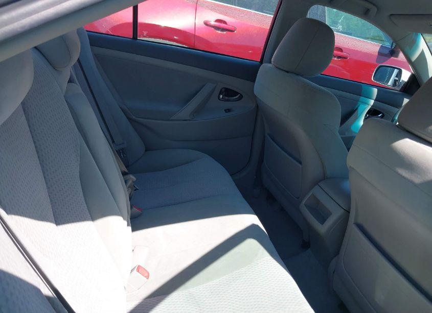 Photo 8 of 2011 Toyota Camry (VIN 4T1BF3EK2BU693244)