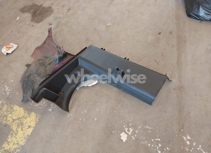 Photo 11 of 2011 Toyota Camry LE (VIN 4T1BF3EK2BU694751)