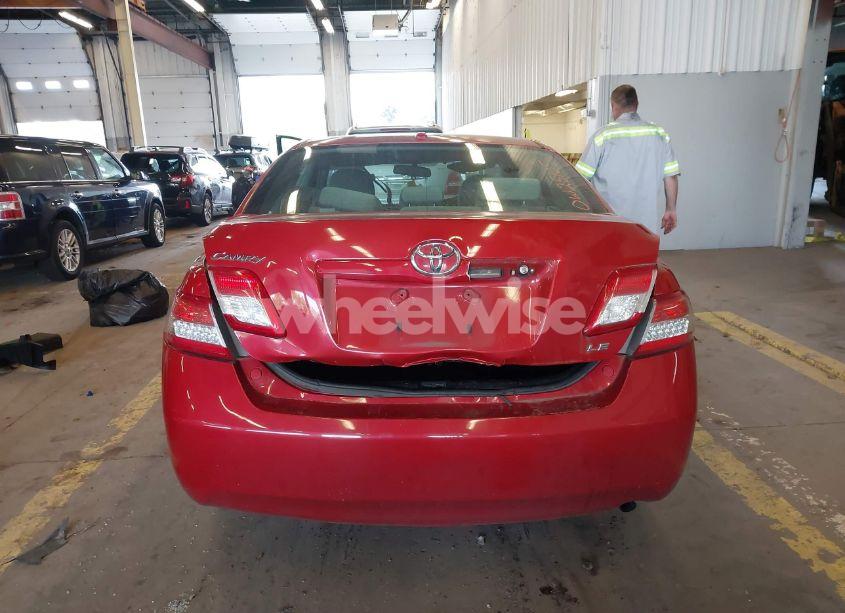 Photo 16 of 2011 Toyota Camry LE (VIN 4T1BF3EK2BU694751)