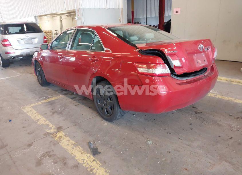 Photo 3 of 2011 Toyota Camry LE (VIN 4T1BF3EK2BU694751)