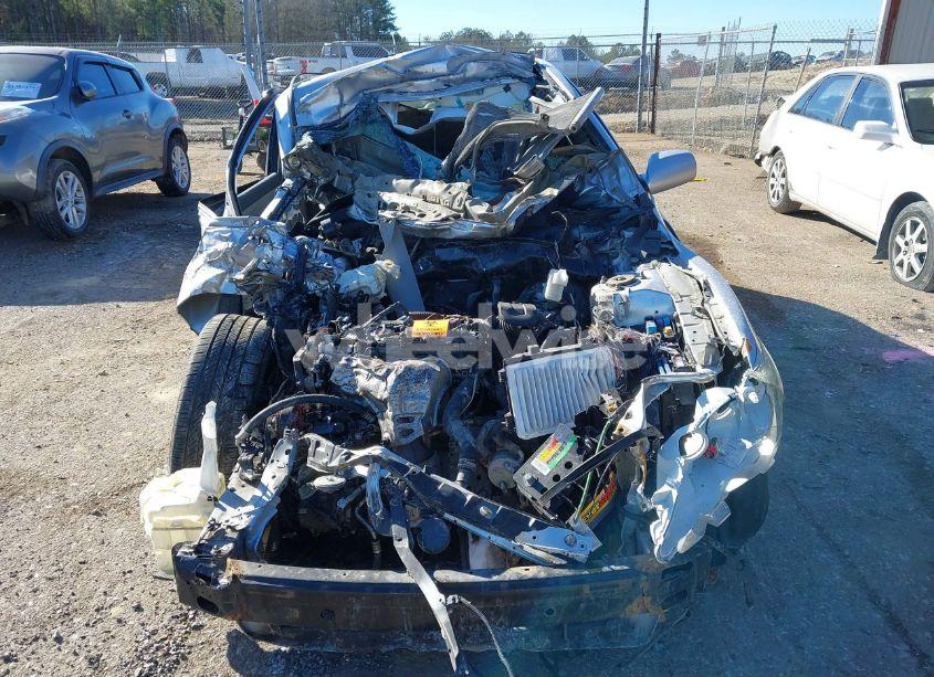 Photo 6 of 2011 Toyota Camry (VIN 4T1BF3EK2BU695267)