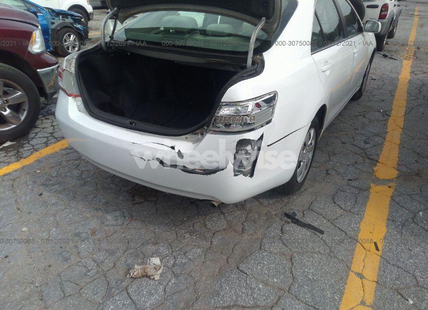 Photo 6 of 2011 Toyota Camry (VIN 4T1BF3EK2BU741440)