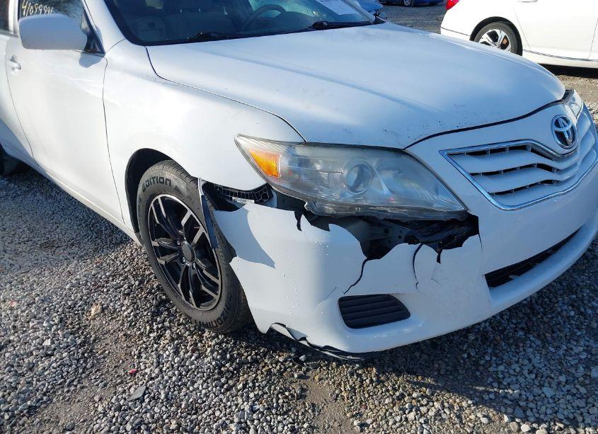 Photo 19 of 2011 Toyota Camry LE (VIN 4T1BF3EK2BU769772)