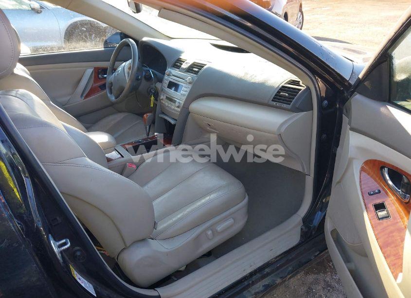 Photo 5 of 2011 Toyota Camry XLE (VIN 4T1BF3EK2BU774969)