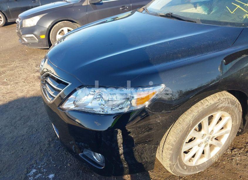 Photo 6 of 2011 Toyota Camry XLE (VIN 4T1BF3EK2BU774969)
