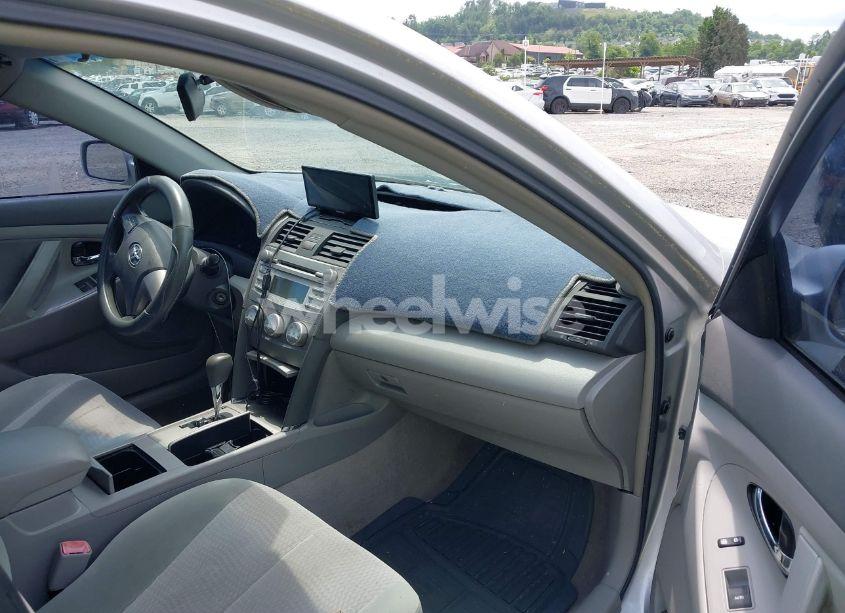 Photo 5 of 2010 Toyota Camry (VIN 4T1BF3EK3AU029226)