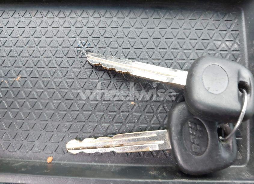 Photo 11 of 2010 Toyota Camry LE (VIN 4T1BF3EK3AU029405)