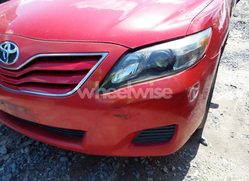 Photo 13 of 2010 Toyota Camry LE (VIN 4T1BF3EK3AU029405)