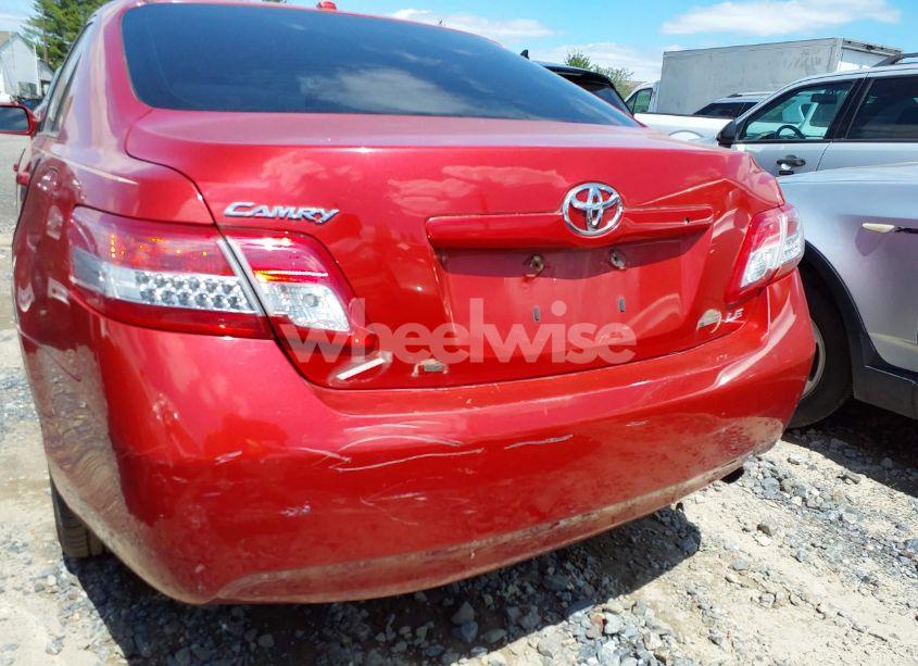 Photo 16 of 2010 Toyota Camry LE (VIN 4T1BF3EK3AU029405)