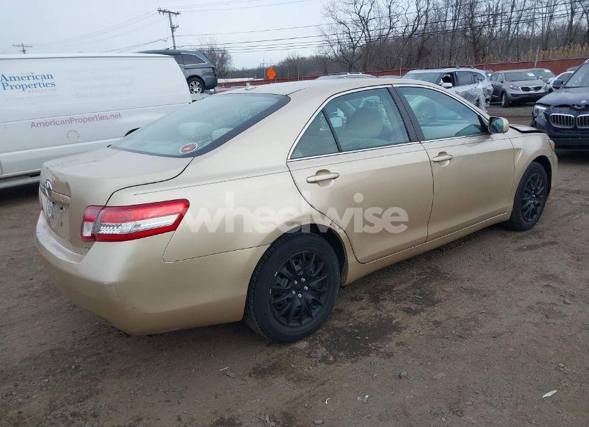 Photo 4 of 2010 Toyota Camry LE (VIN 4T1BF3EK3AU045264)