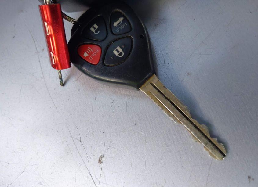 Photo 11 of 2010 Toyota Camry LE (VIN 4T1BF3EK3AU054949)