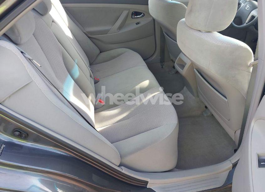 Photo 8 of 2010 Toyota Camry LE (VIN 4T1BF3EK3AU065627)