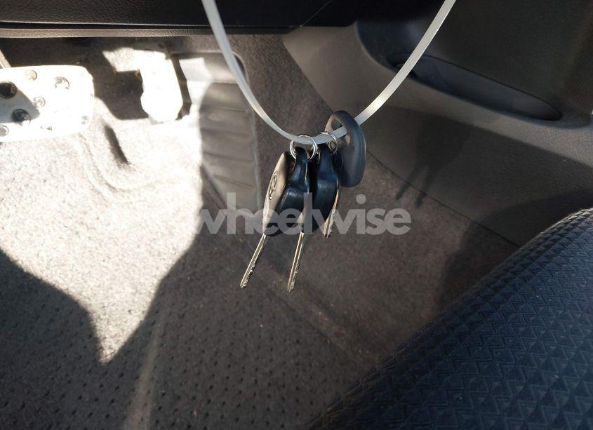 Photo 11 of 2010 Toyota Camry SE (VIN 4T1BF3EK3AU070293)