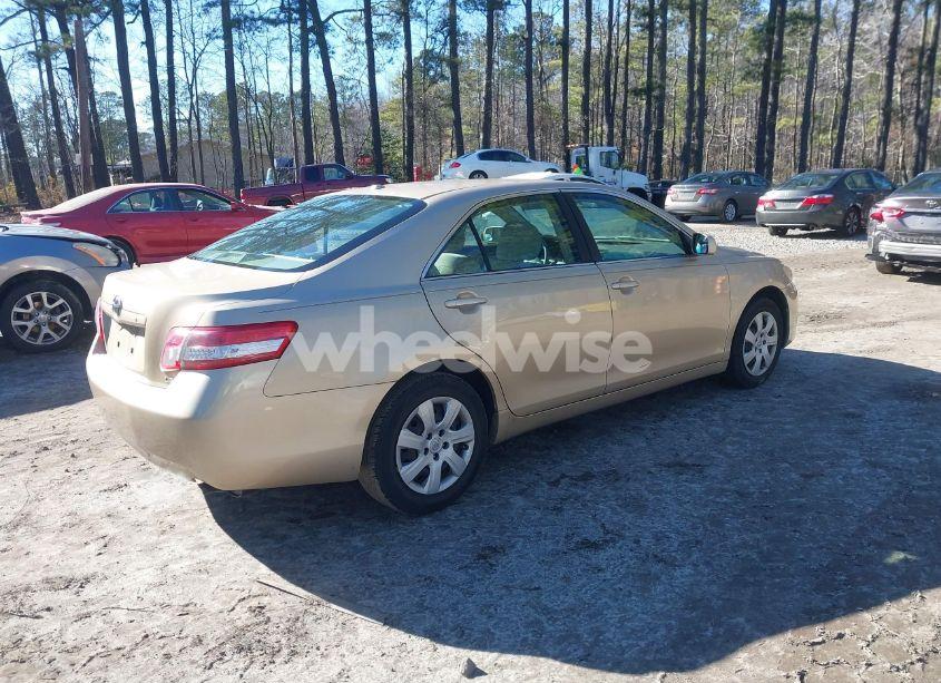 Photo 4 of 2010 Toyota Camry LE (VIN 4T1BF3EK3AU081259)