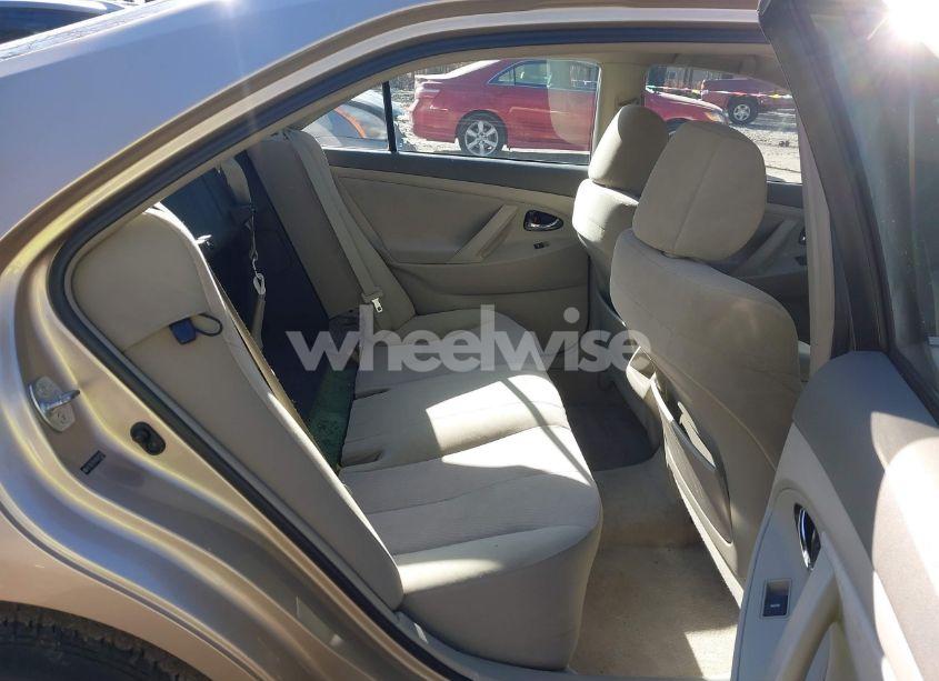 Photo 8 of 2010 Toyota Camry LE (VIN 4T1BF3EK3AU081259)