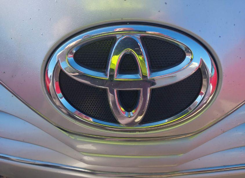 Photo 12 of 2010 Toyota Camry LE (VIN 4T1BF3EK3AU091113)