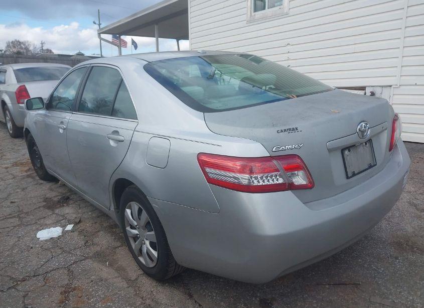 Photo 3 of 2010 Toyota Camry LE (VIN 4T1BF3EK3AU091113)
