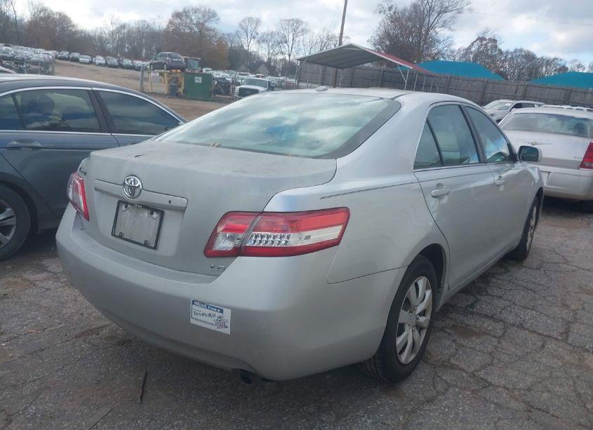 Photo 4 of 2010 Toyota Camry LE (VIN 4T1BF3EK3AU091113)