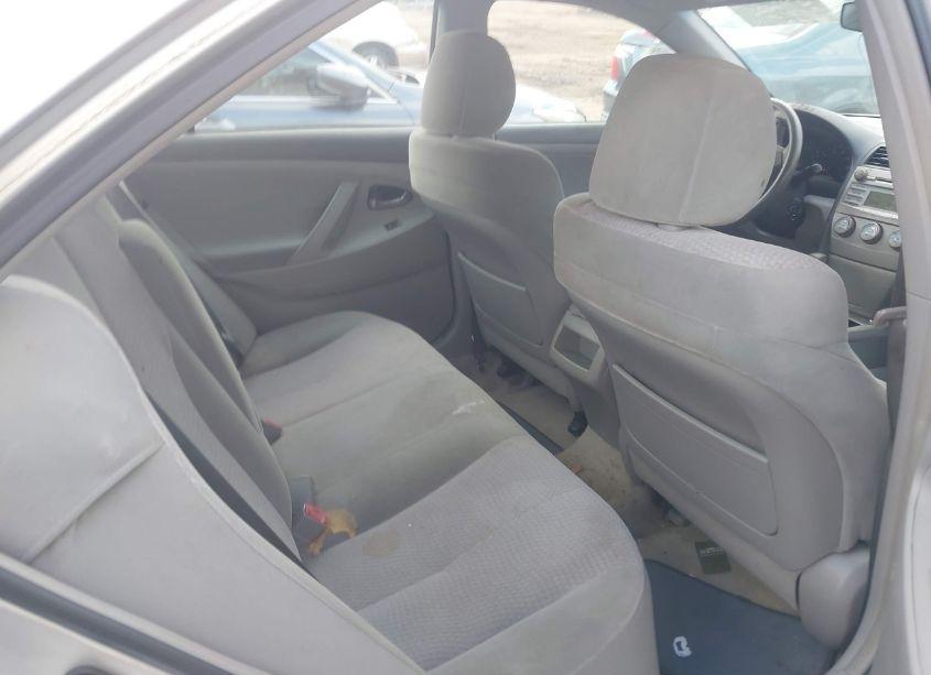 Photo 8 of 2010 Toyota Camry LE (VIN 4T1BF3EK3AU091113)