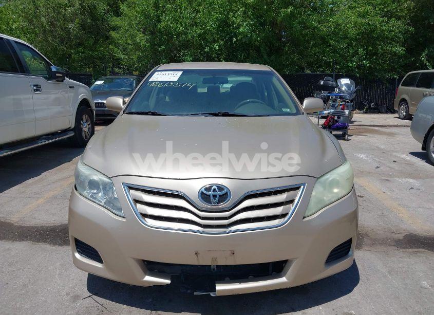 Photo 6 of 2010 Toyota Camry LE (VIN 4T1BF3EK3AU098529)