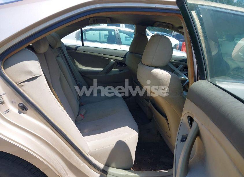 Photo 8 of 2010 Toyota Camry LE (VIN 4T1BF3EK3AU098529)