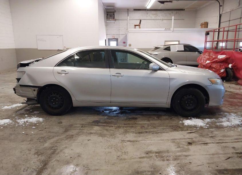 Photo 14 of 2010 Toyota Camry LE (VIN 4T1BF3EK3AU113109)