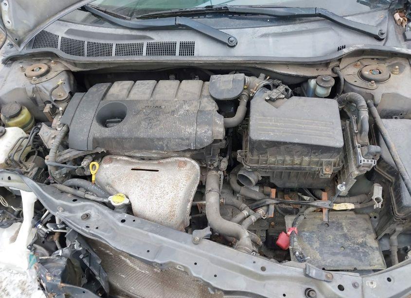 Photo 10 of 2010 Toyota Camry LE (VIN 4T1BF3EK3AU113658)