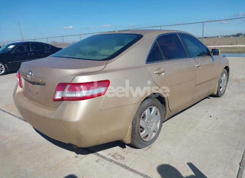 Photo 4 of 2010 Toyota Camry LE (VIN 4T1BF3EK3AU117354)