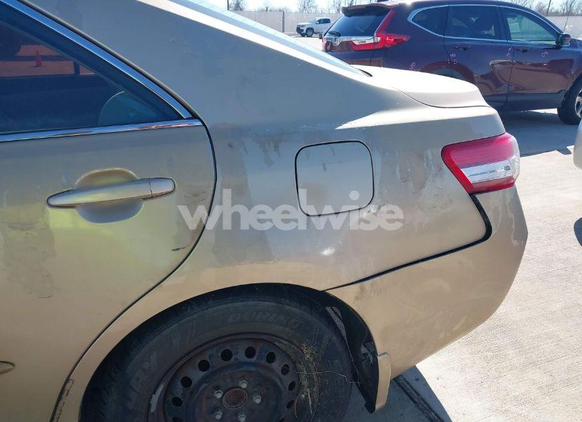 Photo 6 of 2010 Toyota Camry LE (VIN 4T1BF3EK3AU117354)