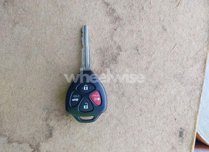 Photo 11 of 2010 Toyota Camry LE (VIN 4T1BF3EK3AU521156)