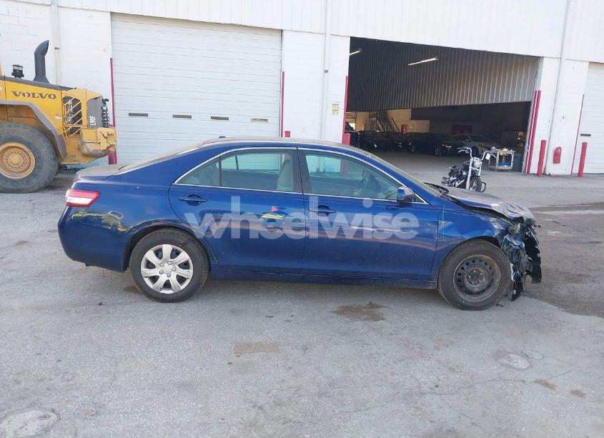 Photo 13 of 2010 Toyota Camry LE (VIN 4T1BF3EK3AU521156)