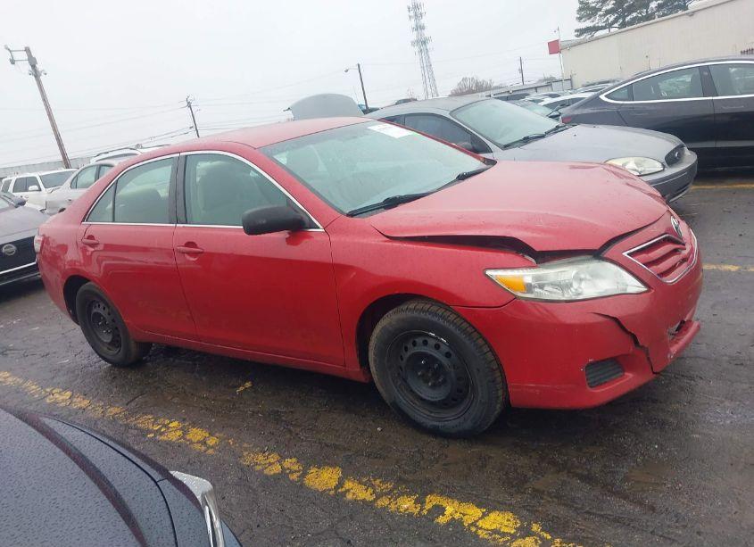 Photo 13 of 2010 Toyota Camry LE (VIN 4T1BF3EK3AU522050)