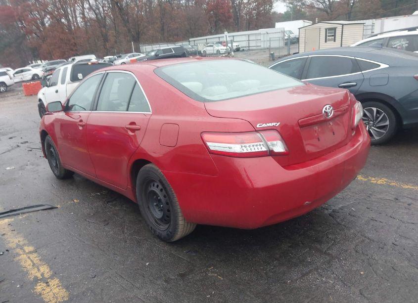 Photo 3 of 2010 Toyota Camry LE (VIN 4T1BF3EK3AU522050)