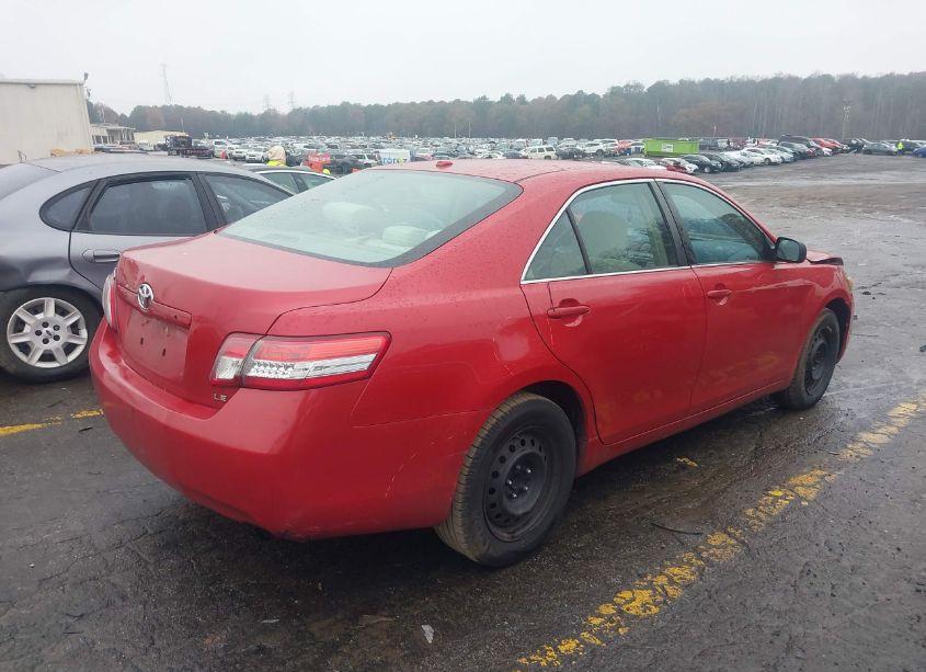 Photo 4 of 2010 Toyota Camry LE (VIN 4T1BF3EK3AU522050)