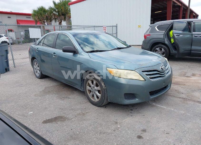 2010 Toyota Camry LE (VIN 4T1BF3EK3AU522176) main photo