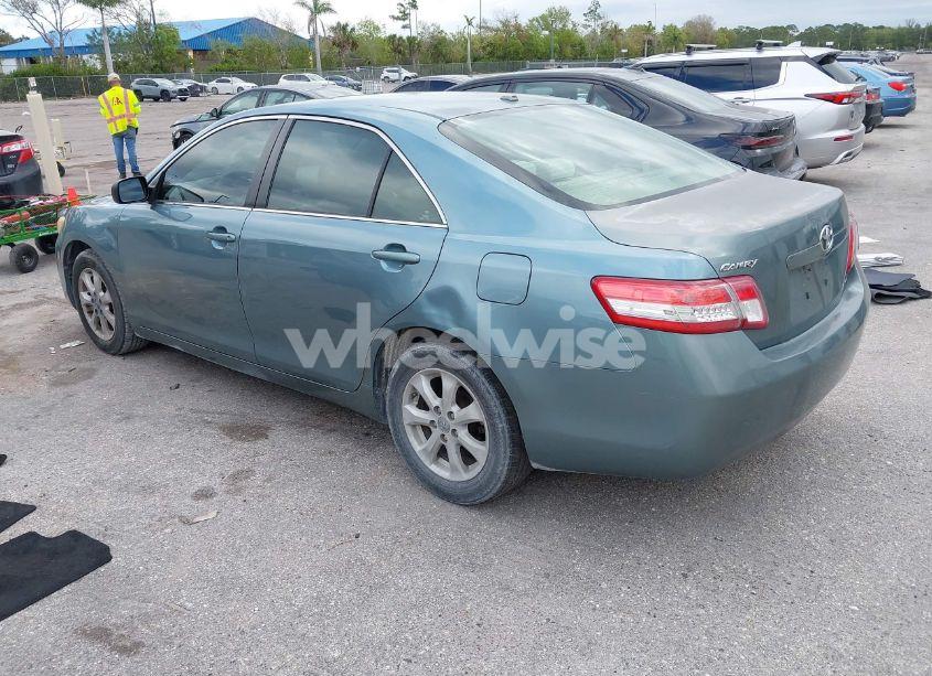 Photo 3 of 2010 Toyota Camry LE (VIN 4T1BF3EK3AU522176)
