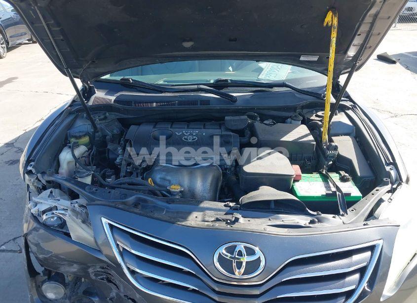 Photo 10 of 2010 Toyota Camry XLE (VIN 4T1BF3EK3AU540001)