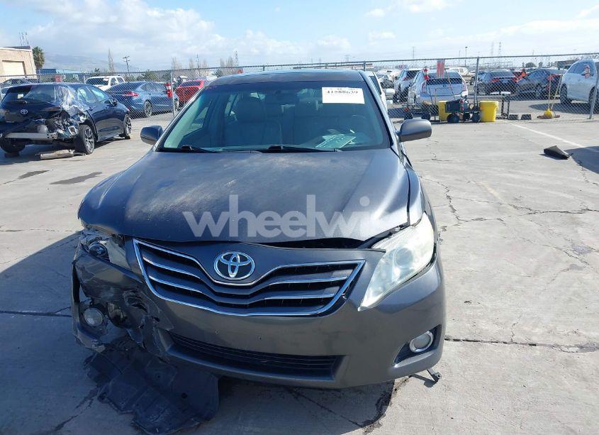 Photo 12 of 2010 Toyota Camry XLE (VIN 4T1BF3EK3AU540001)