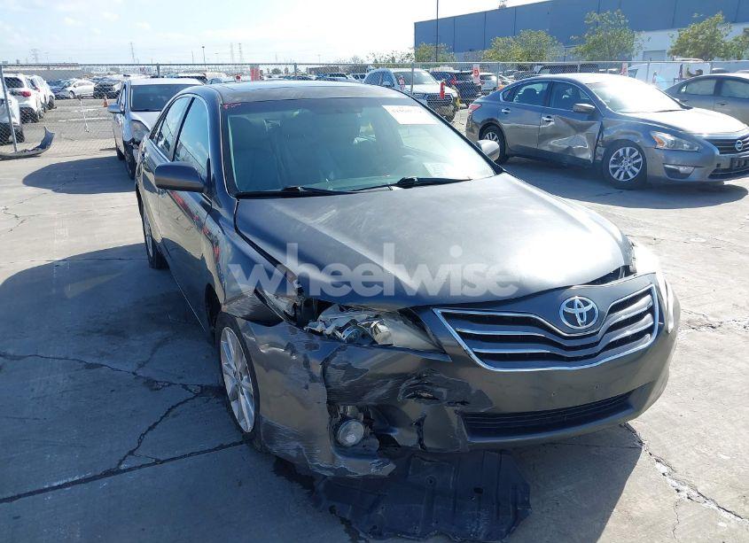 Photo 6 of 2010 Toyota Camry XLE (VIN 4T1BF3EK3AU540001)