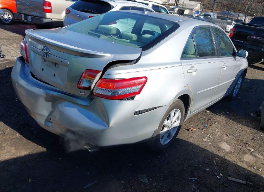 Photo 4 of 2010 Toyota Camry LE (VIN 4T1BF3EK3AU546980)