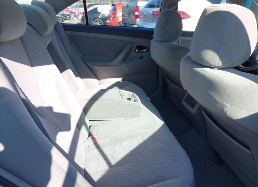 Photo 8 of 2010 Toyota Camry LE (VIN 4T1BF3EK3AU546980)