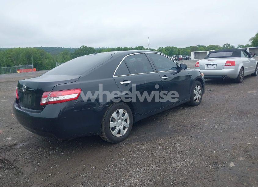 Photo 4 of 2010 Toyota Camry LE (VIN 4T1BF3EK3AU555002)