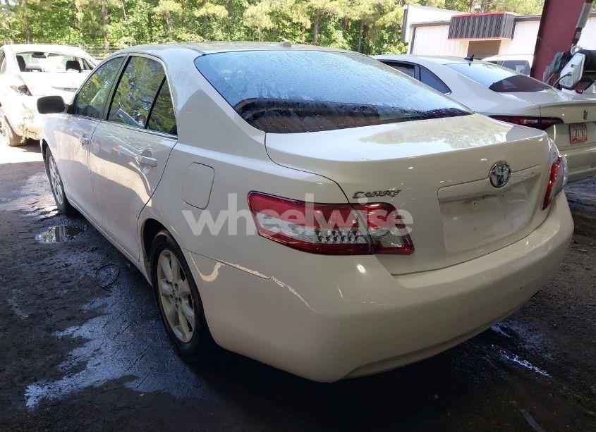 Photo 3 of 2010 Toyota Camry LE (VIN 4T1BF3EK3AU562631)