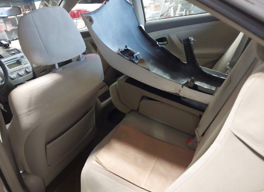 Photo 8 of 2010 Toyota Camry LE (VIN 4T1BF3EK3AU571703)