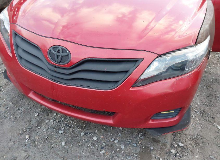 Photo 18 of 2010 Toyota Camry LE (VIN 4T1BF3EK3AU574696)