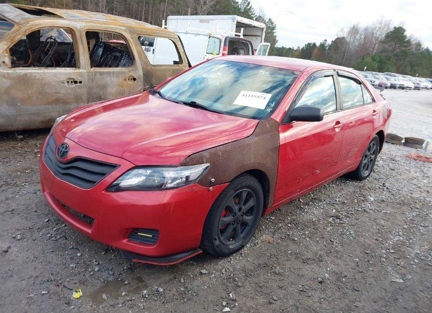 Photo 2 of 2010 Toyota Camry LE (VIN 4T1BF3EK3AU574696)